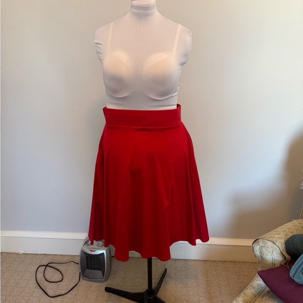 Elhoffer Designed Essential Julie Skirt in cherry red Ponte